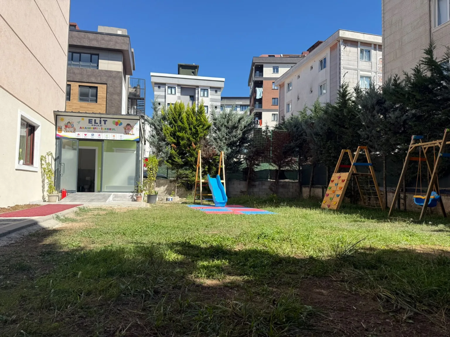 Sultanbeyli anaokulu bahçesi